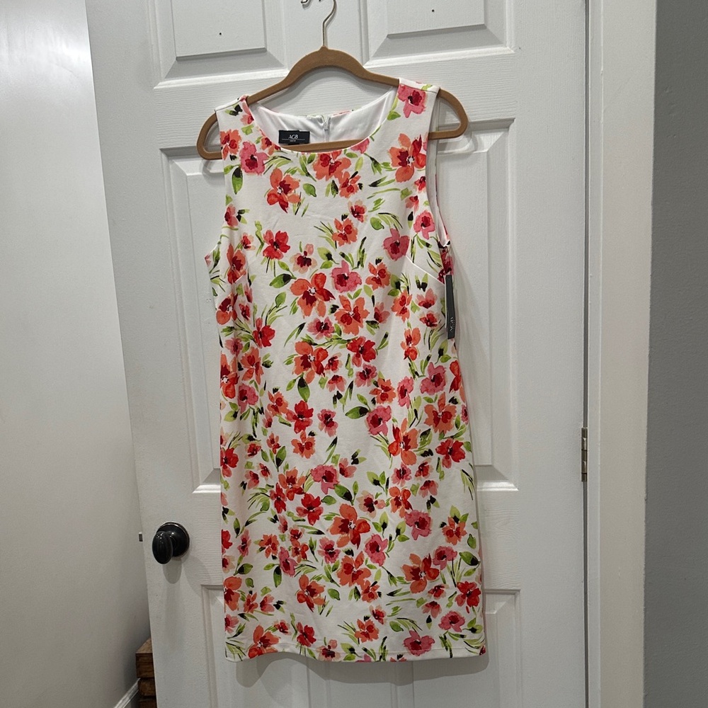 AGB Vibrant Floral Mini Dress in White and Red